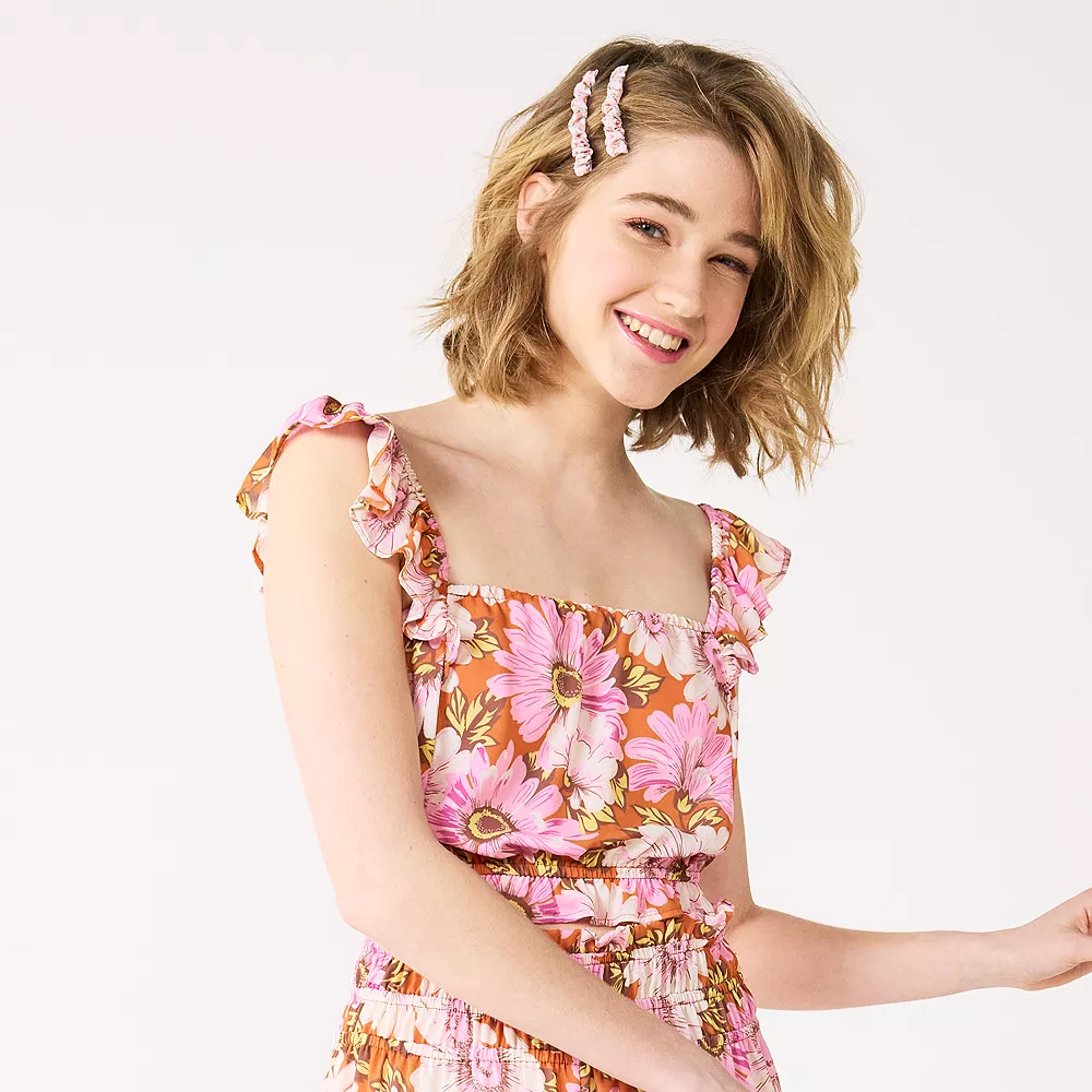 Juniors' Lily Rose Flutter Shoulder Smocked Bottom Tank Top 4 Juniors' Lily Rose Flutter Shoulder Smocked Bottom Tank Top - Image 2