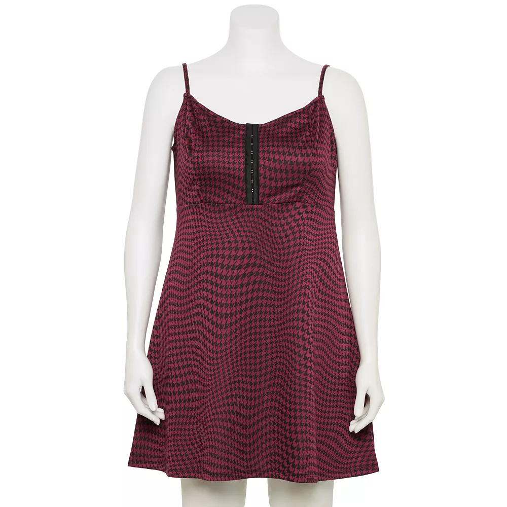 Juniors' Plus Size SO® Print Fit & Flare Mini Dress 4 Juniors' Plus Size SO® Print Fit & Flare Mini Dress - Image 2